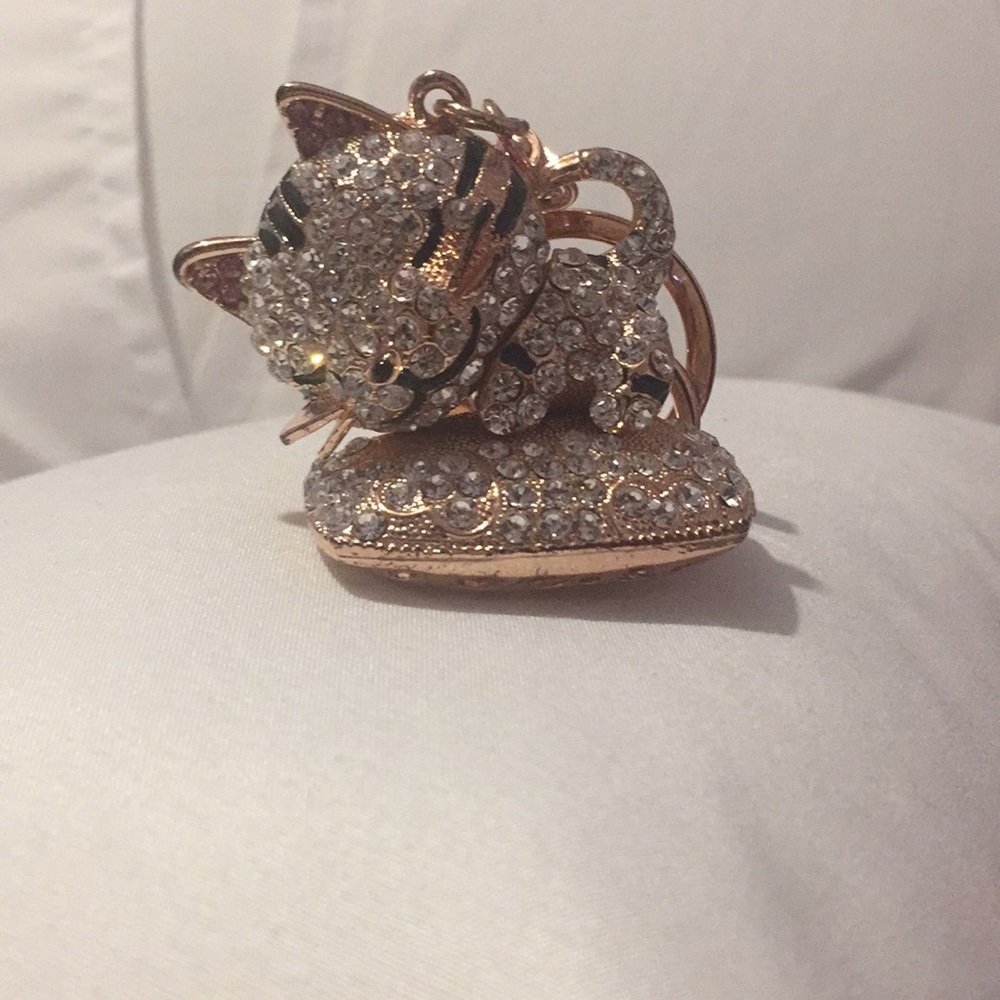 Keychain - Picture 2 of 5